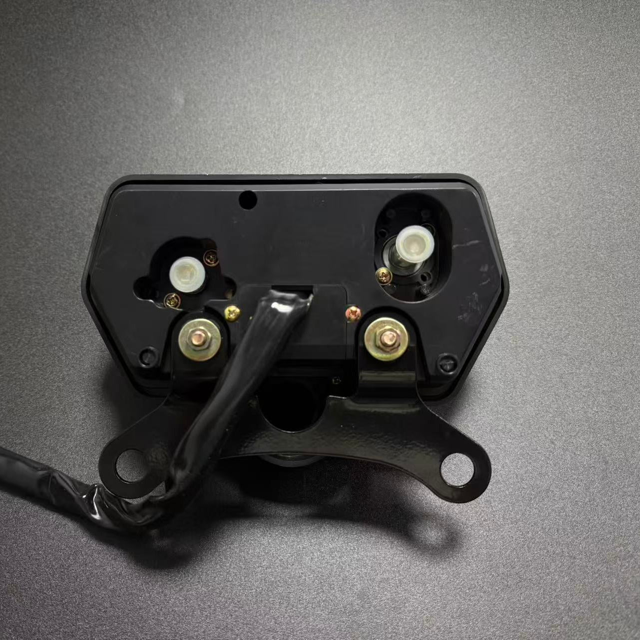 digital tablero para moto velocimetro tacometro for（CG125 （Honda CG125、Honda TMX125、  RUSI Macho Tc 125/150、Skygo 125 ）Bera SBR150、AVA150）